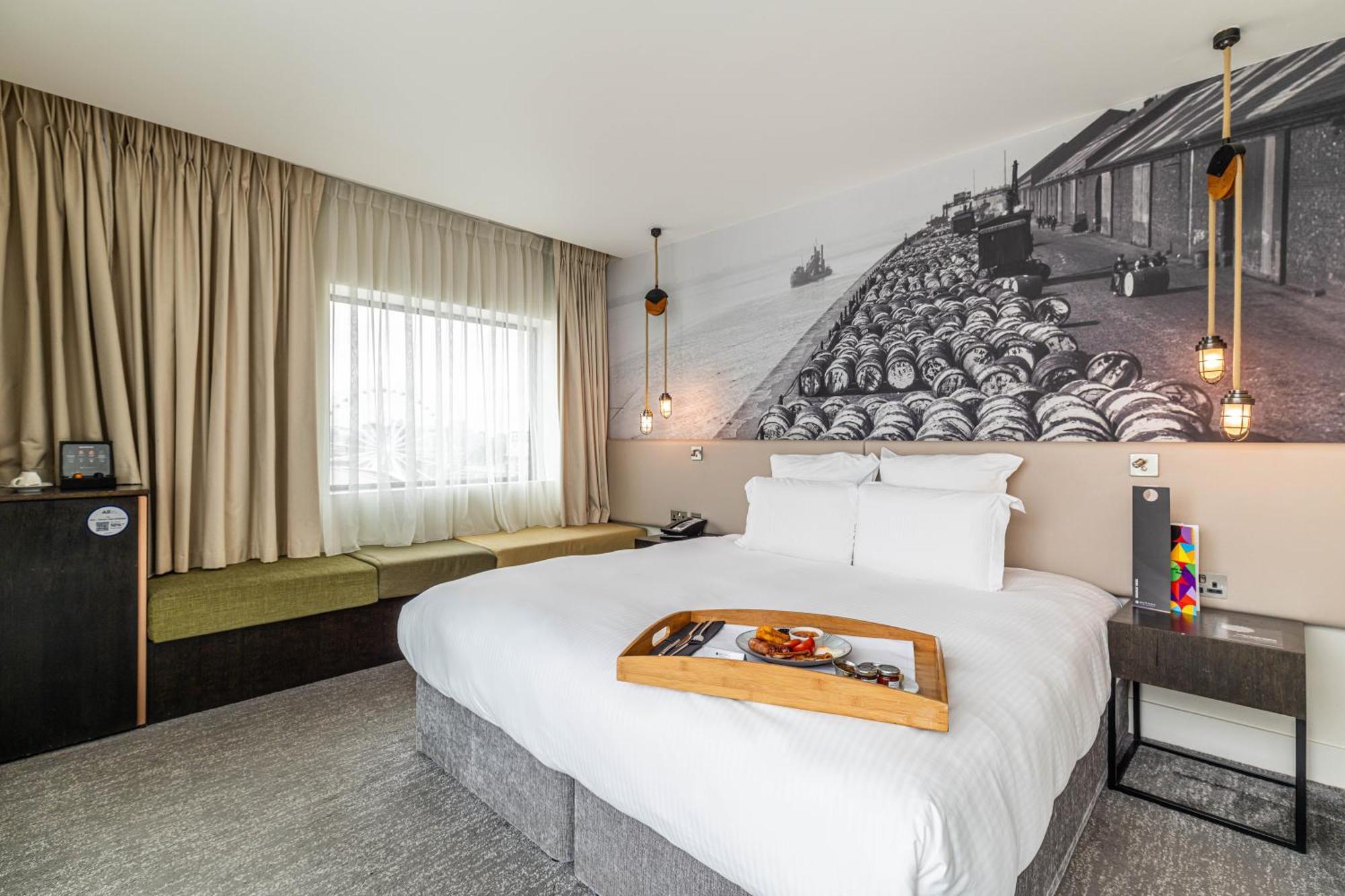 Pullman Liverpool Esterno foto