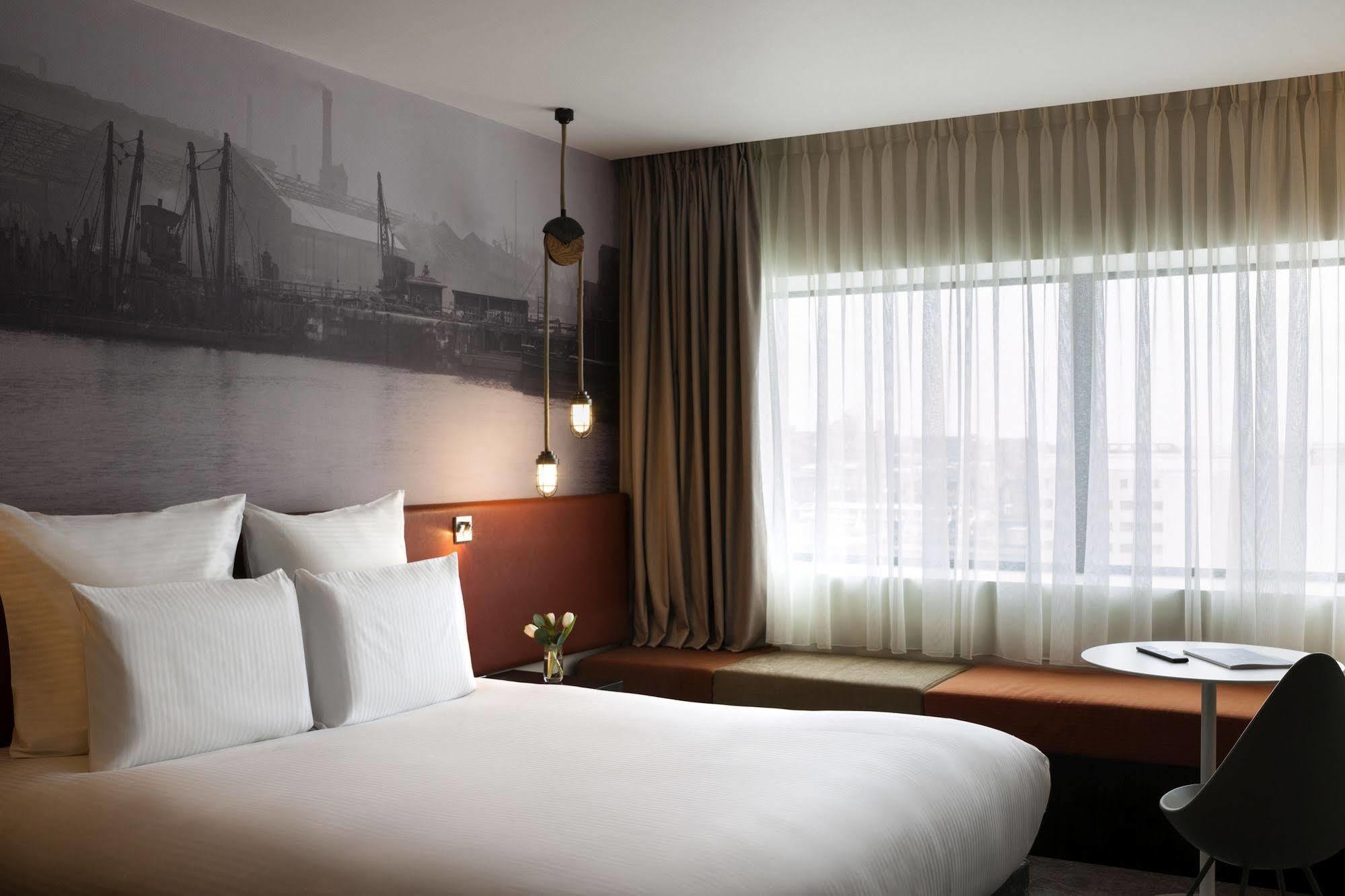 Pullman Liverpool Esterno foto
